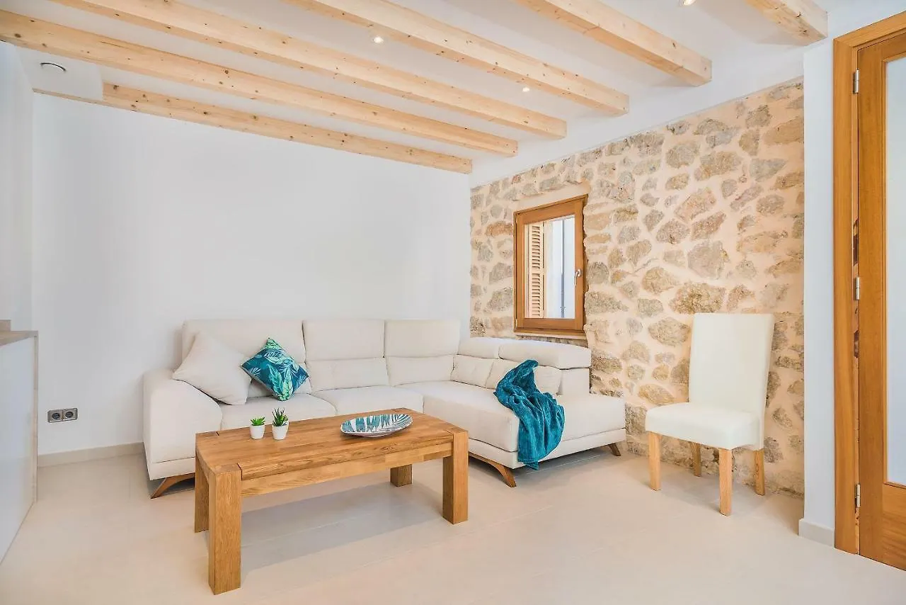 Townhouse Can Coa By Sunvillas Mallorca Pollenca Holiday home