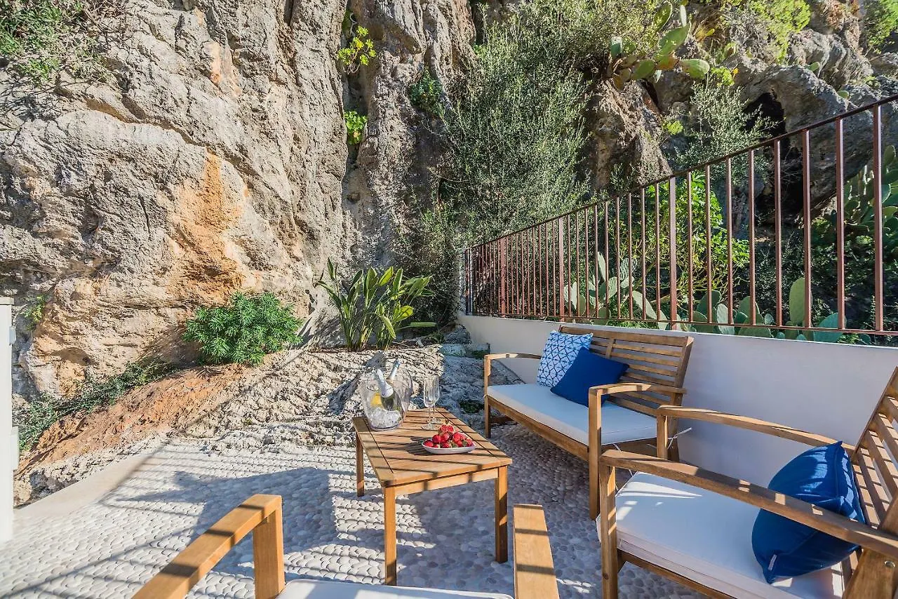 Holiday home Townhouse Can Coa By Sunvillas Mallorca Pollenca Spain