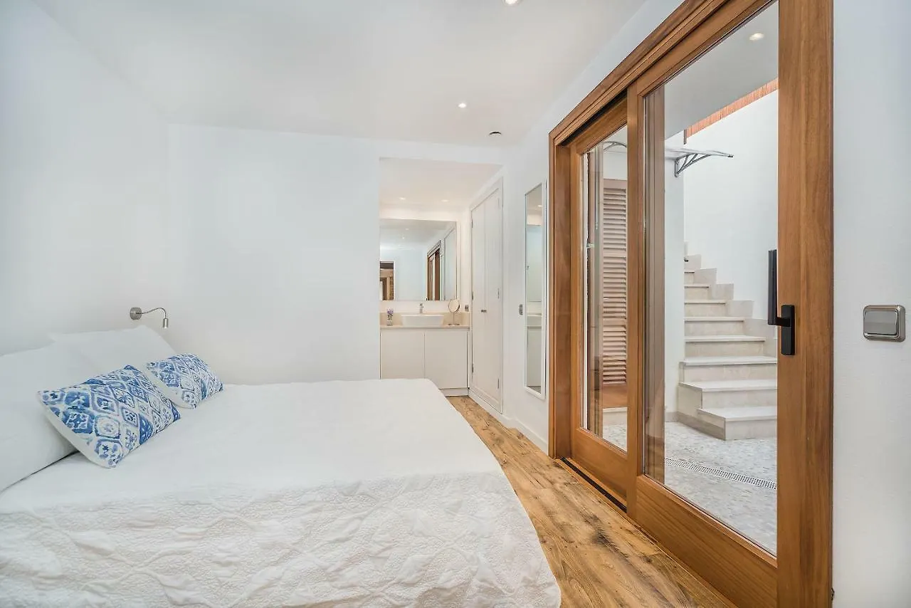 Townhouse Can Coa By Sunvillas Mallorca Pollenca
